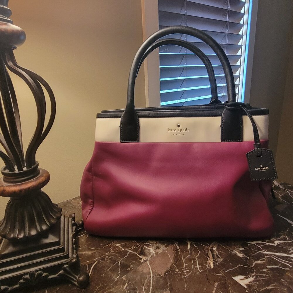 VINTAGE Kate Spade New York Branton Square Mills Leather Satchel